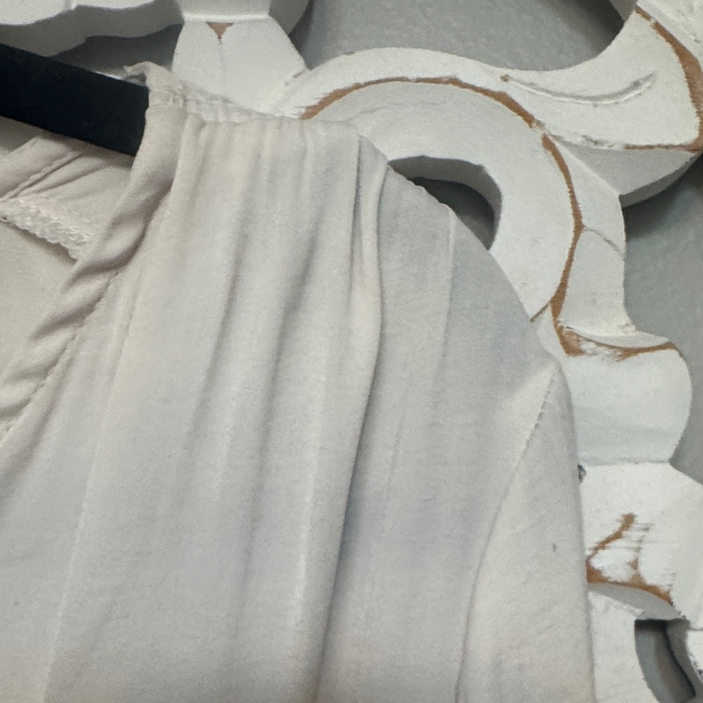 Philosophy Cream V-Neck Long Sleeve Ruffle Peplum Blouse - Picture 5 of 5